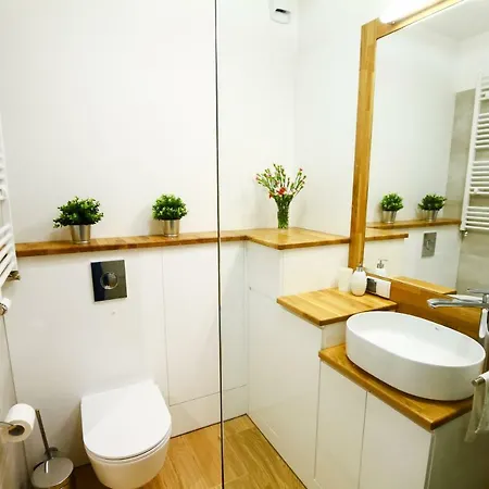 Lademann And Apartment *